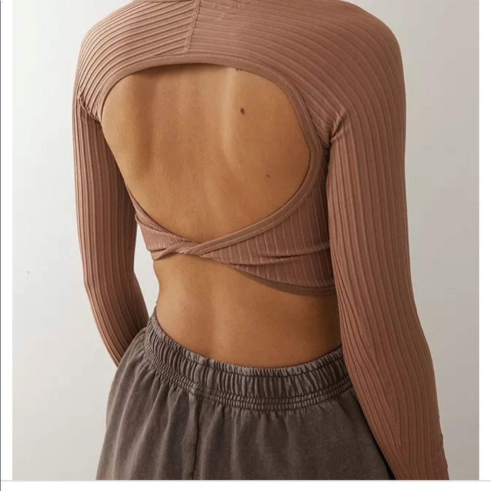 Out from under twist back top